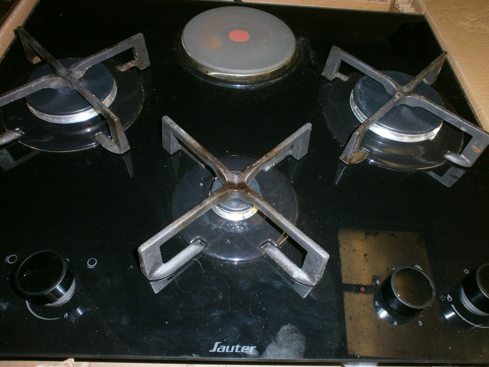 Plaque de cuisson mixe TBE 0.60 x 0.52  ( Sauter ) 60 Tug�ras-Saint-Maurice (17)