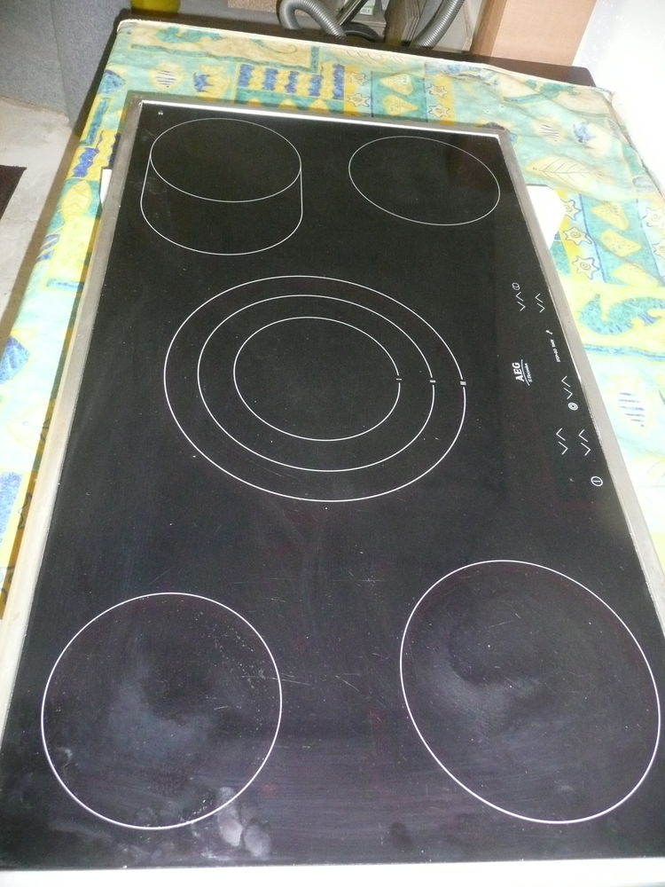 plaque cuisson vitroceramique
150 Cagnes-sur-Mer (06)