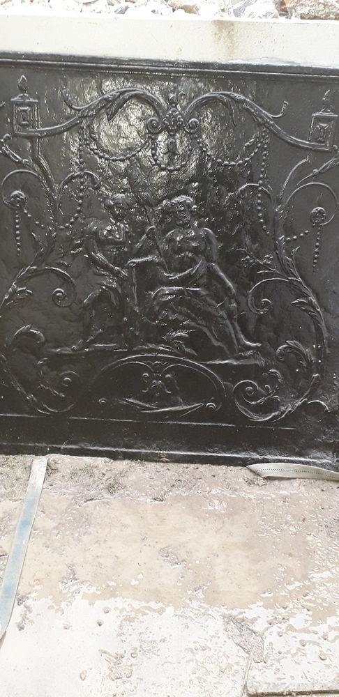 Plaque fond chemin�e lorraine fonte 80 Fresnes-en-Wo�vre (55)