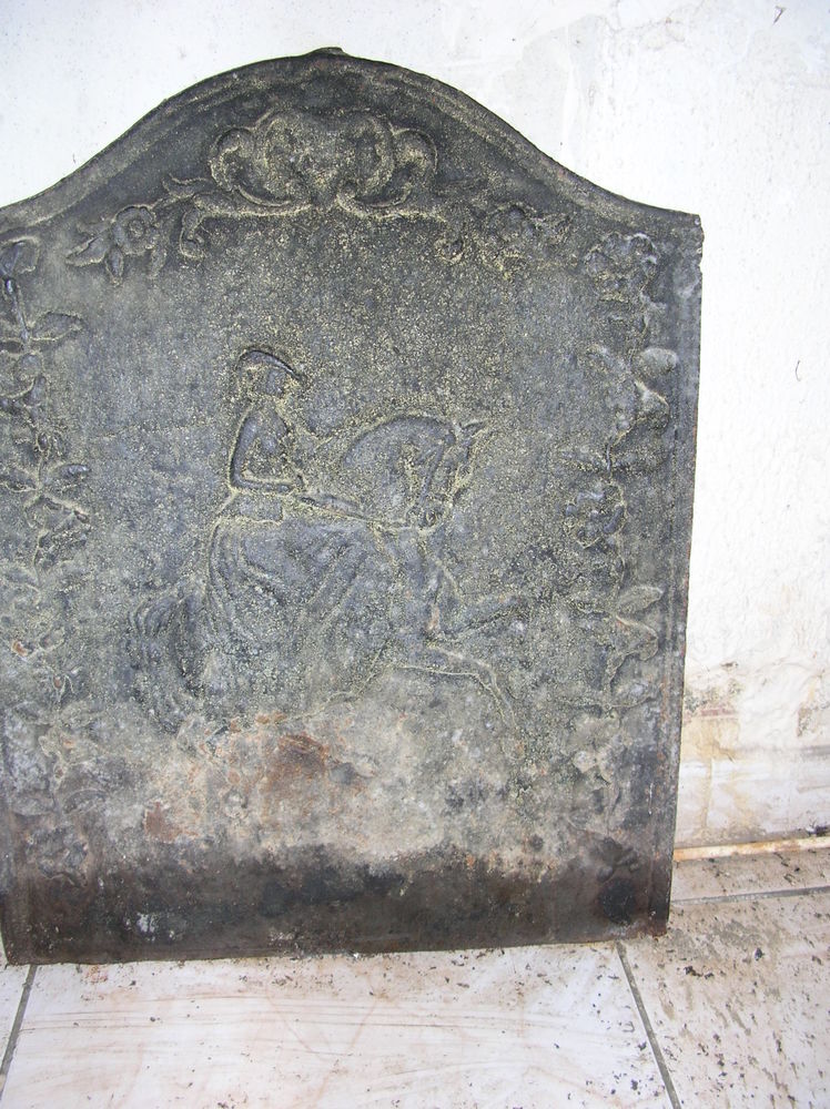 Plaque Fonte de Chemin�e 40 Saint-Lys (31)