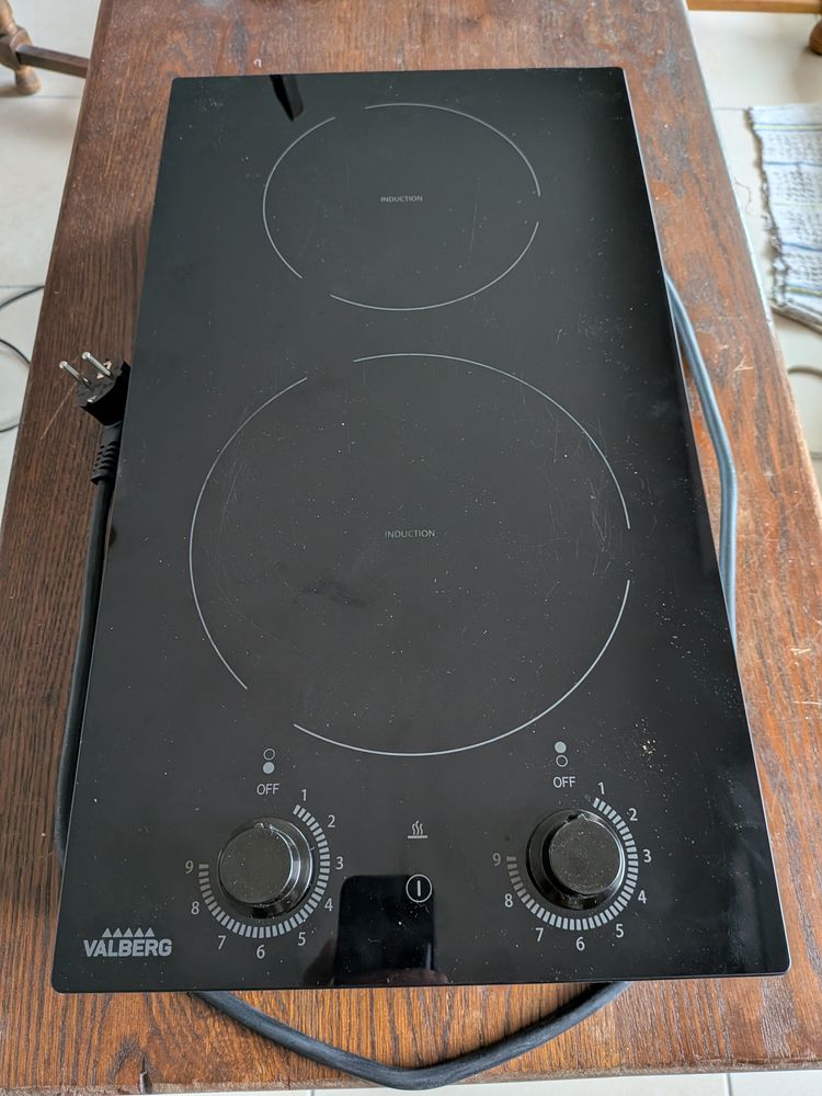 Plaque induction Valberg 2 feux � boutons: 40e 40 Cannes La Bocca (06)