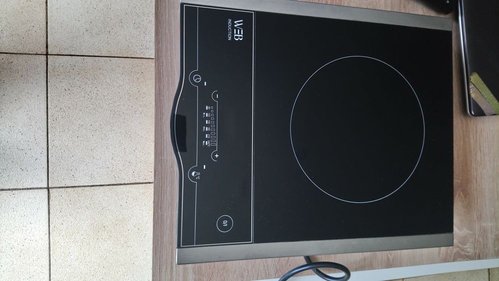 Plaque � induction 1 feu White 20 Breuillet (91)