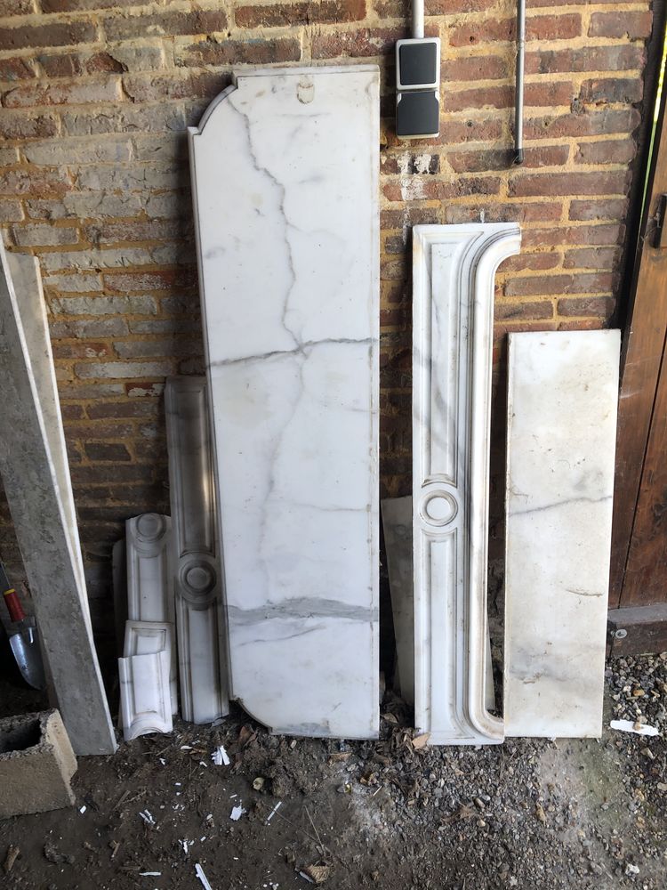 plaque marbre 300 Saint-Aubin-le-Vertueux (27)