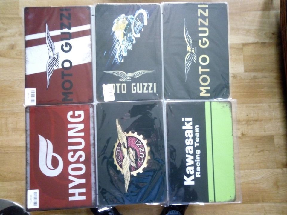 PLAQUE METAL KAWASAKI GUZZY HYOSUNG MOTO 30 CM PAR 20 CM 7 Saint-Brieuc (22)