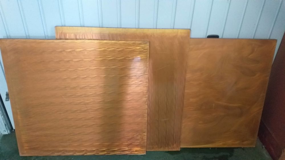 Plaque de nylon pour manches coutellerie 50 Courpi�re (63)