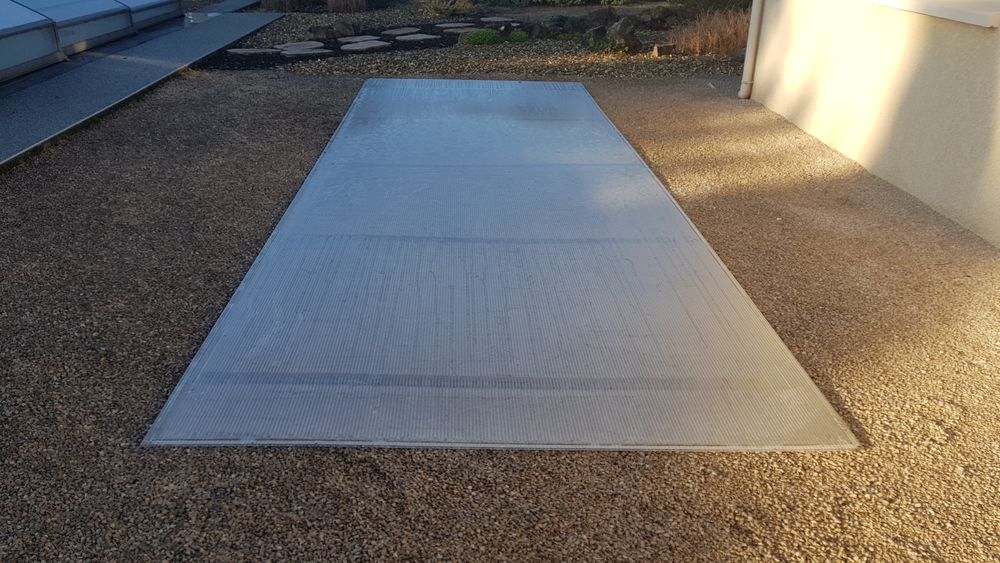 plaque en polycarbonate 
90 Ouroux-sur-Sa�ne (71)