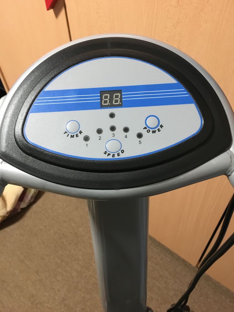 Plaque vibrante 80 Hettange-Grande (57)