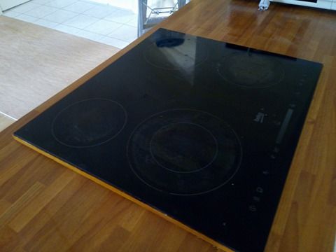 plaque vitroceramique 50 Vonnas (01)