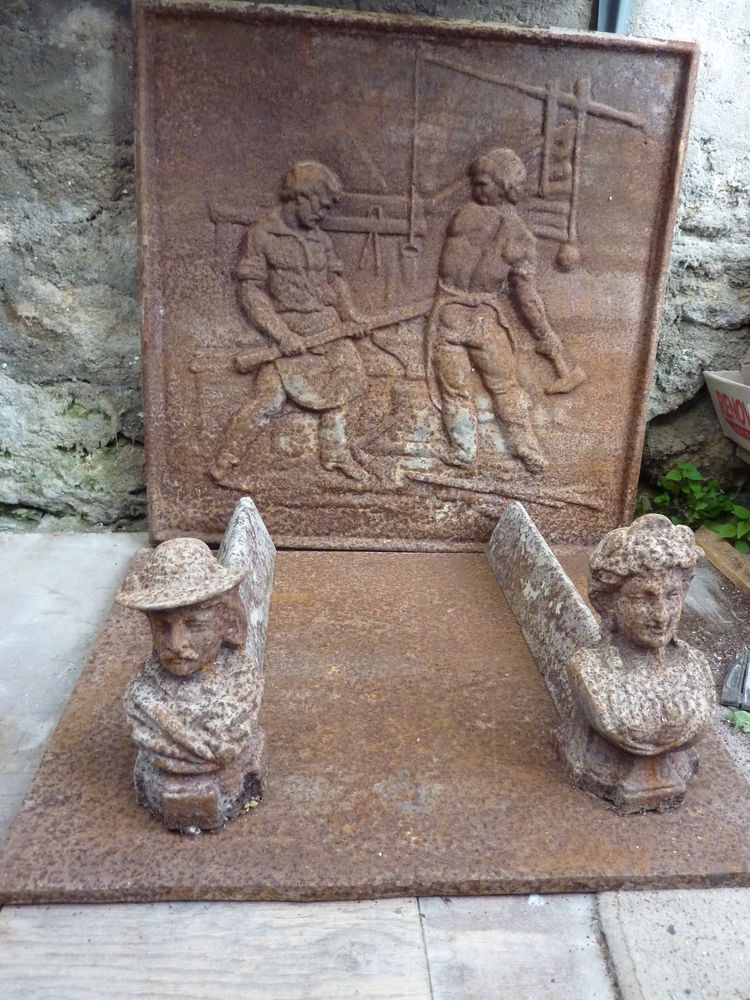 Plaques foy�re de chemin�e + chen�ts+ plaque au sol 50 Pornichet (44)