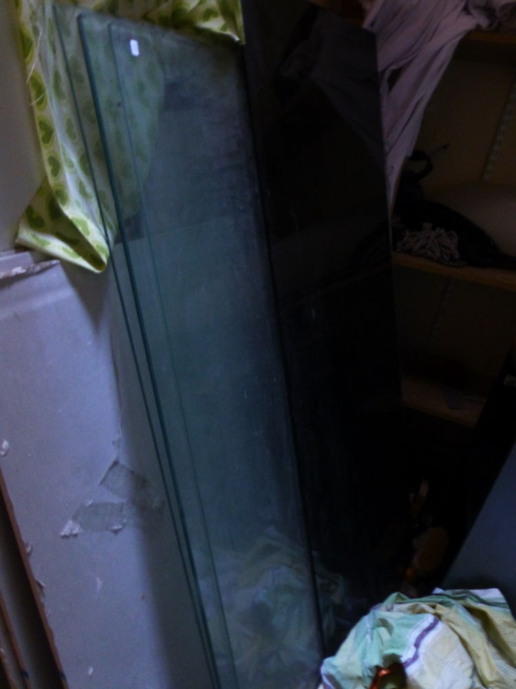 Plaques de verres et marbre / Poutres /Tuiles 8 Poitiers (86)