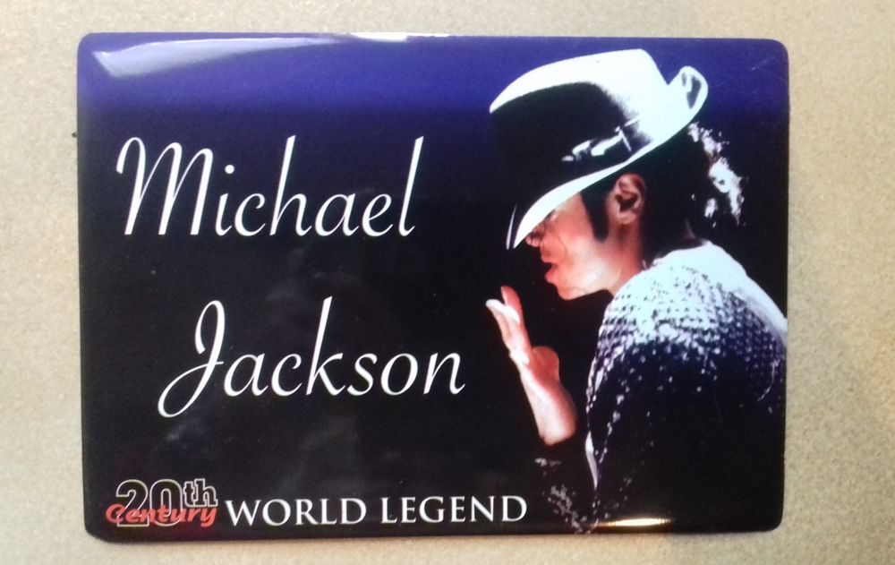 PLAQUETTE M�tal MICHAEL JACKSON 10 Boucau (64)