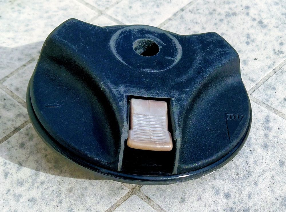 Plaquette pied de m�t 10 Agnetz (60)