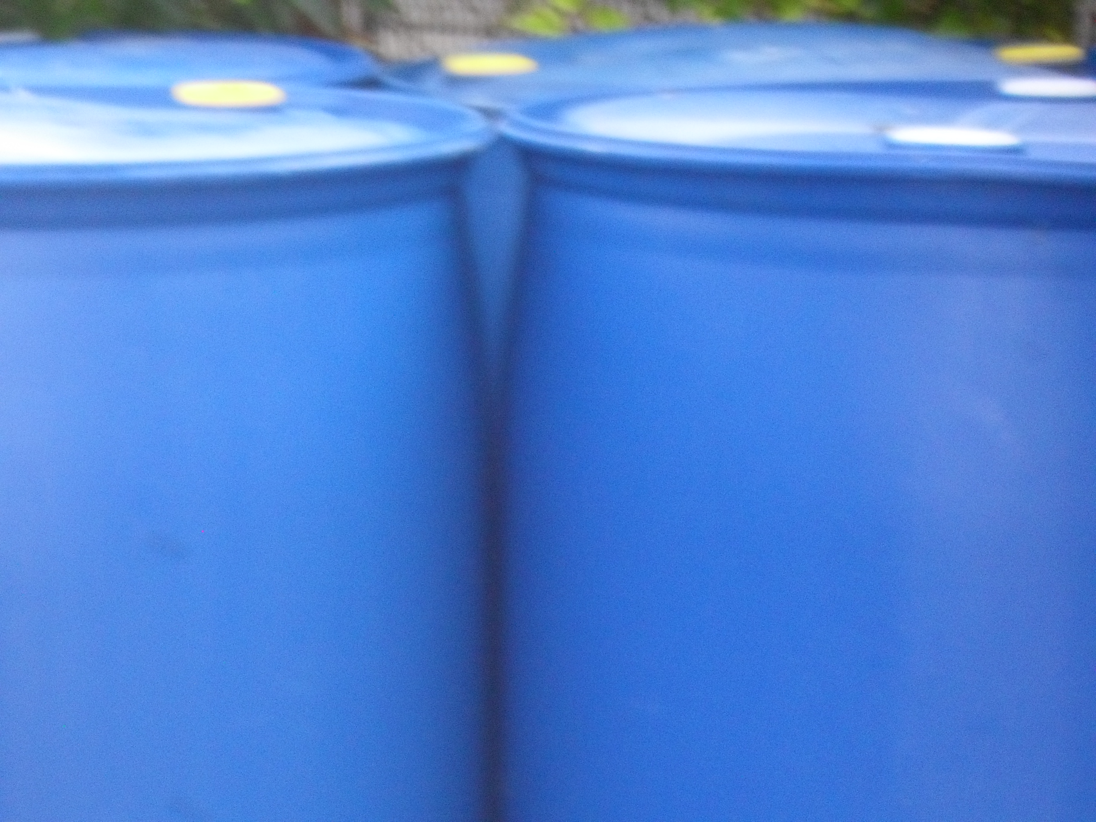 fut plastic de 220 litres 15 Plaisance (12)