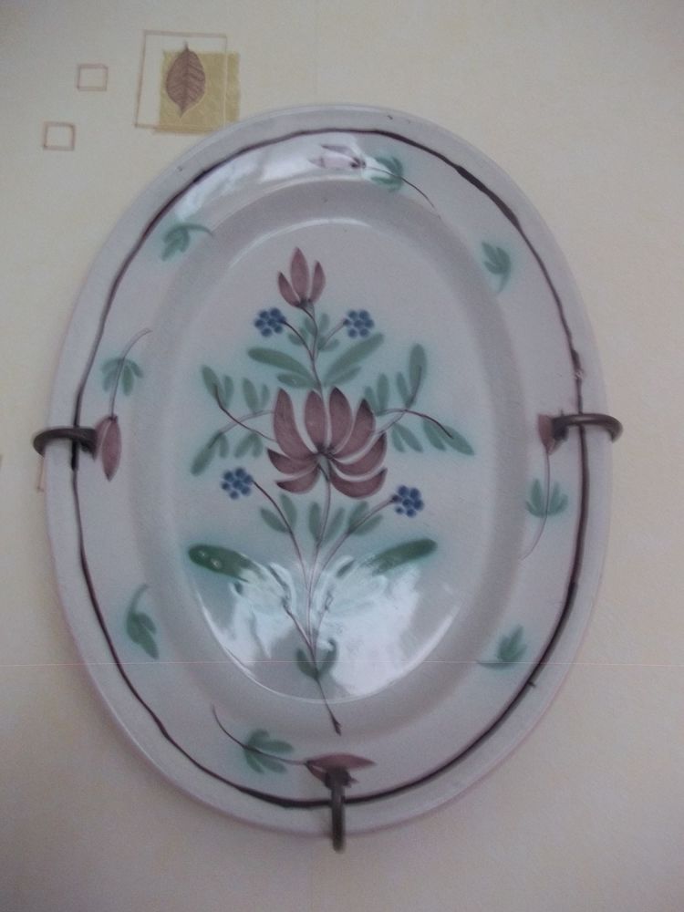 PLAT ANCIEN CUL NOIR DE FORGES 70 Sotteville-l�s-Rouen (76)