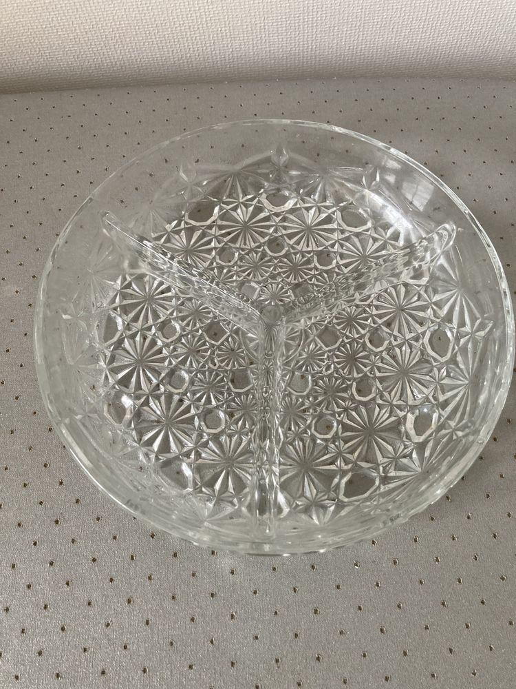 Plat ap�ritif vintage rond 10 Poitiers (86)