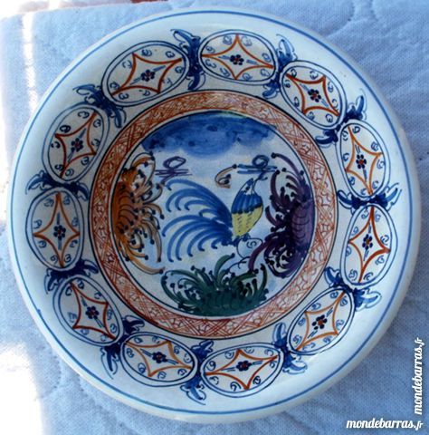 PLAT creux ou ASSIETTE sign�e O K N SKYROS 10 Montauban (82)