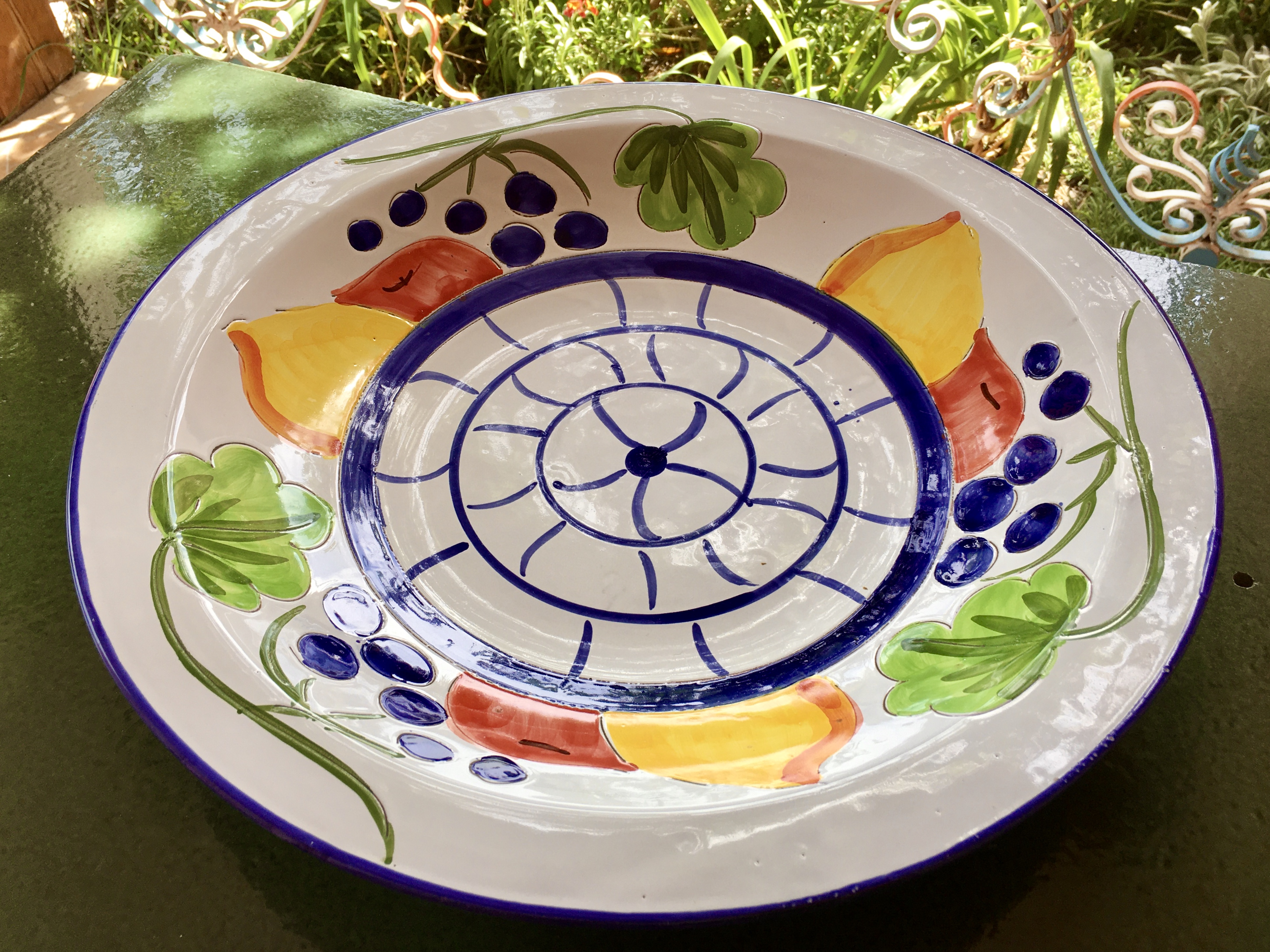 Plat creux proven�al artisanal Neuf ; Terre cuite �maill�e 15 Merville (31)