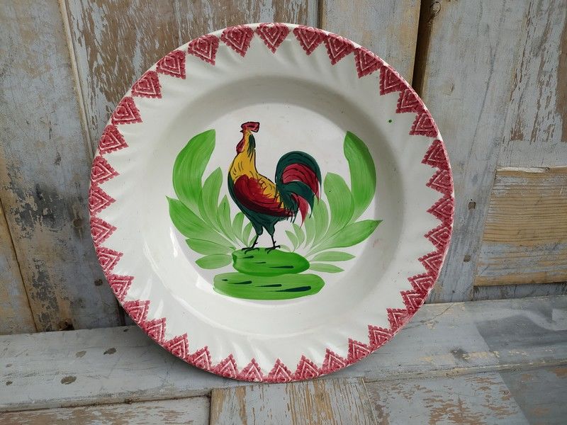 Plat au Coq Fa�ence Terre de Fer Choisy le Roi
25 Loches (37)