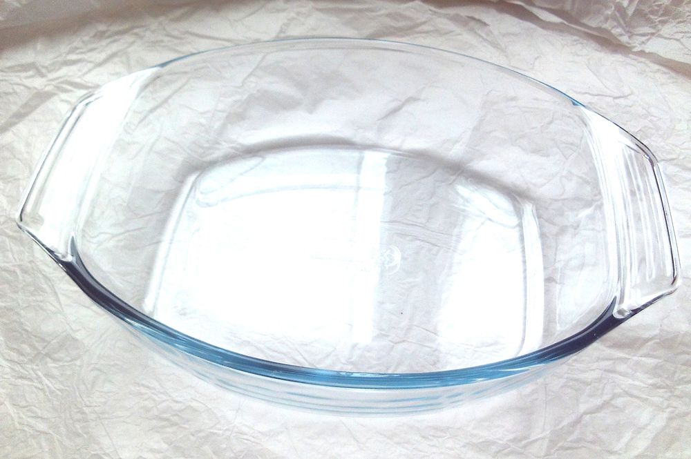 Plat � four ovale Pyrex 15 Villeurbanne (69)