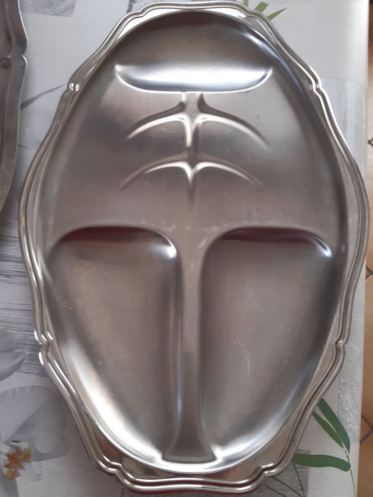 plat en inox pour crudit�s 8 Scey-sur-Sa�ne-et-Saint-Albin (70)