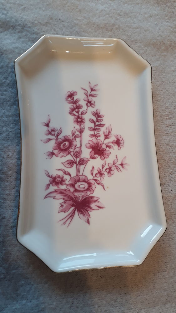 plat porcelaine peinte 15 Lorient (56)