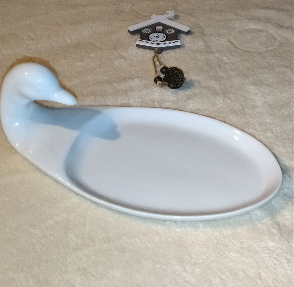  plat pour foie gras ou p�te 
4 Oloron-Sainte-Marie (64)