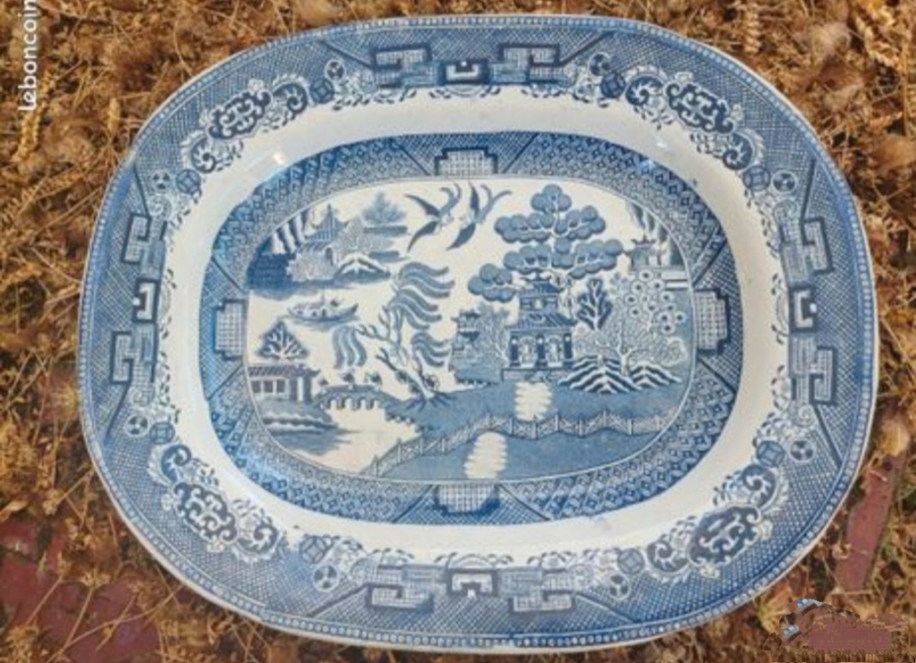 Plat de service d�coratif 19eme motif asiatique bleu/blanc 80 B�l�bre (36)