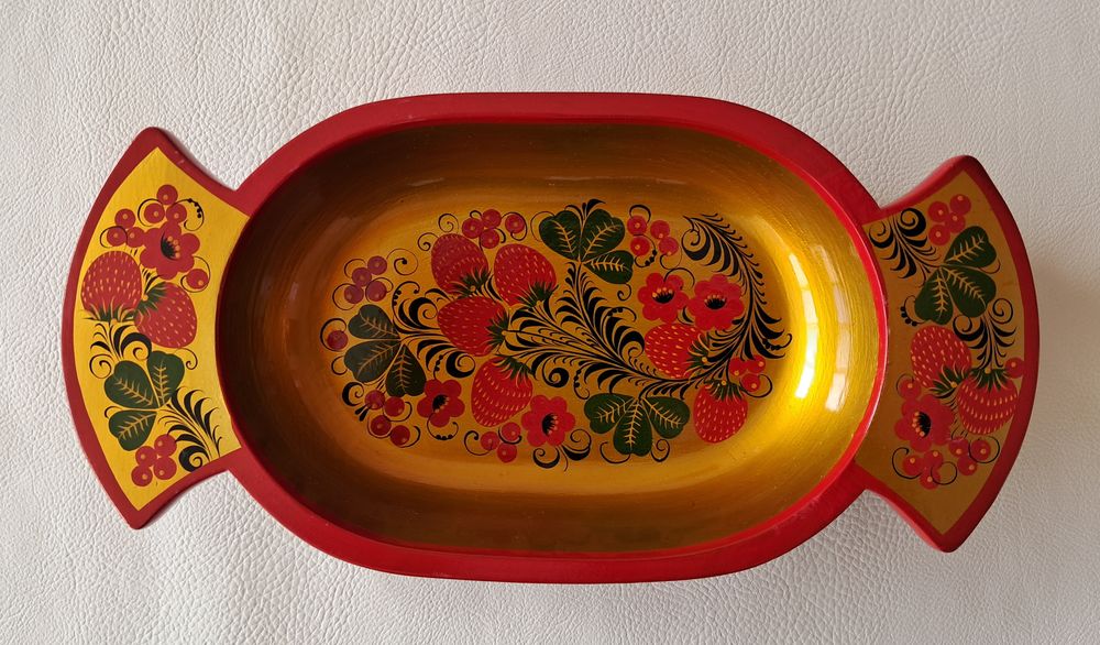 plat vintage Khokhloma URSS peint et laqu� � la main 
20 Carnon Plage (34)