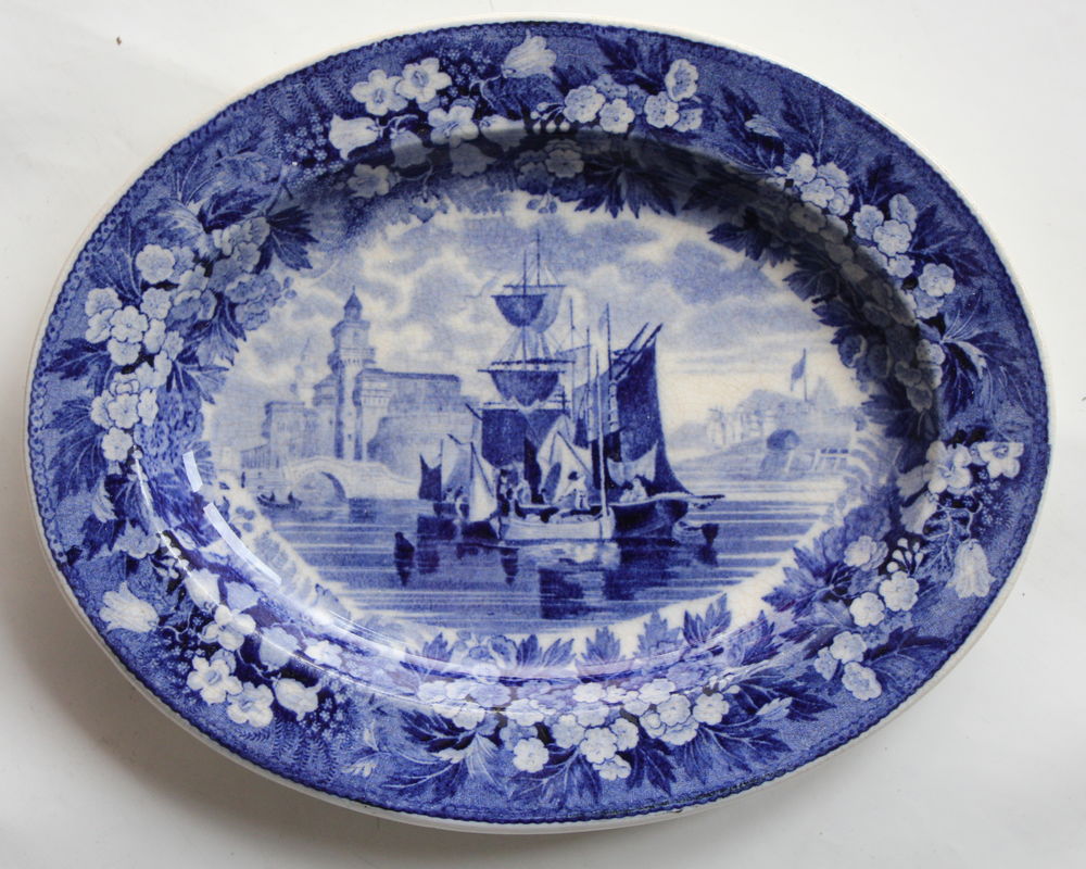 Plat WEDGWOOD Ferrara Louis Kuhne Gen�ve 50 Issy-les-Moulineaux (92)