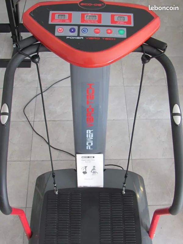 Plate forme vibrante excellent etat 150 Brugui�res (31)