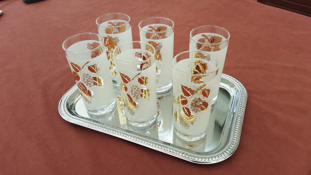 Plateau avec Verres 5 Vermand (02)