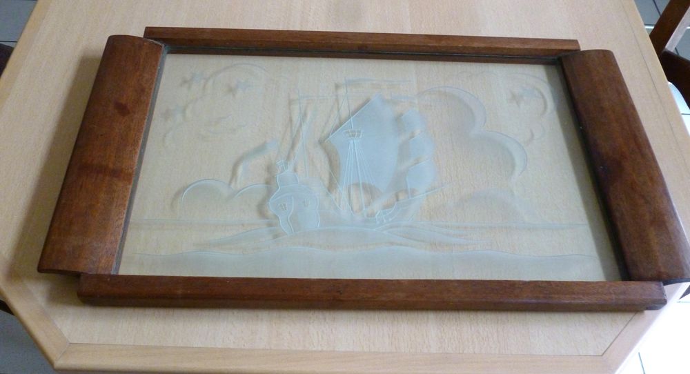 PLATEAU en bois et verre 10 Thiais (94)