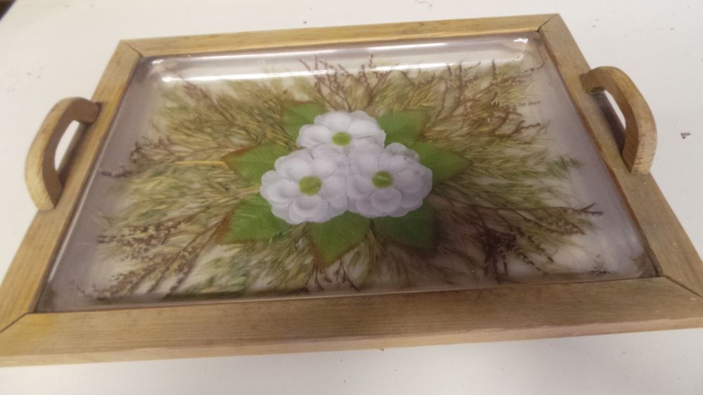 PLATEAU EN BOIS 4 Charantonnay (38)