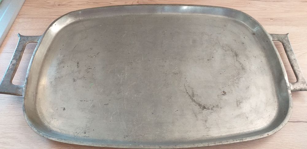 Plateau en �tain fait main 40 �lincourt-Sainte-Marguerite (60)