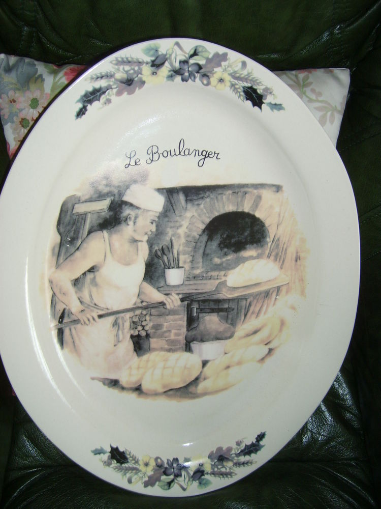 PLATEAU EN GRES.  COLLECTION  LE BOULANGER 
47cm x 36 
a ret 10 Brouckerque (59)
