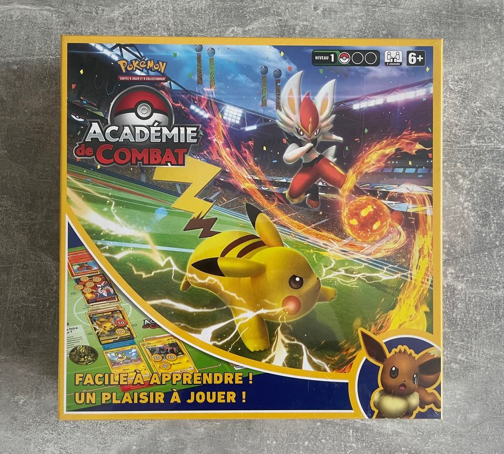 Jeu de plateau Pokemon acad�mie de combat, neuf sous blister 18 Hendaye (64)