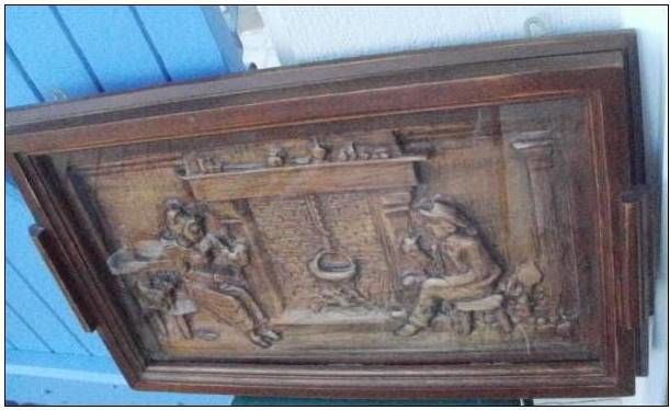 PLATEAU de service en BOIS SCULPTE, BAS RELIEF 20 Montauban (82)