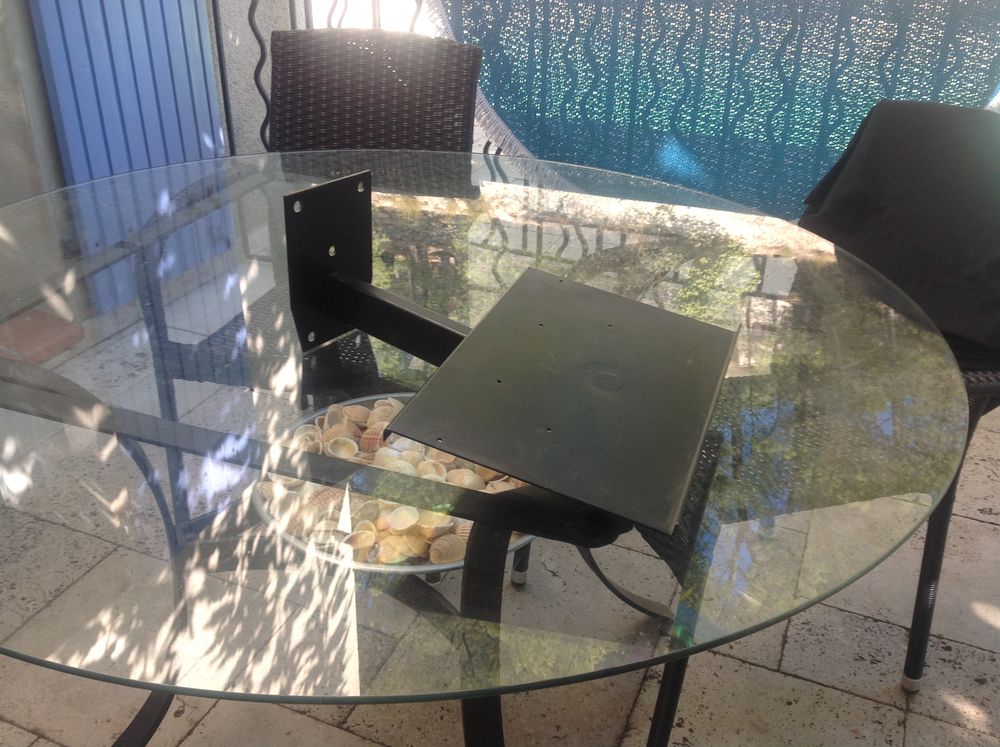 Plateau support tv. 20 La Ciotat (13)