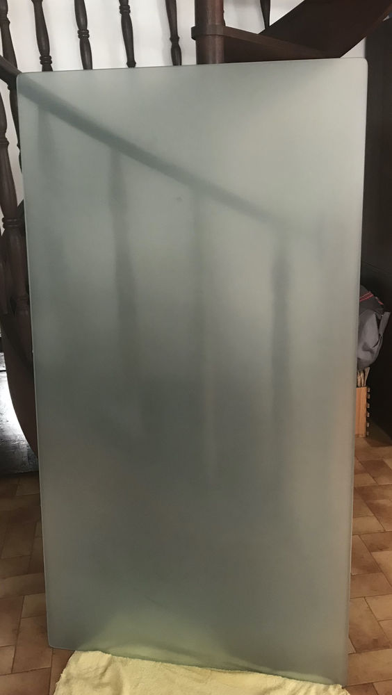 Plateau de table en verre tremp�  �s�curit�  40 Ivry-sur-Seine (94)