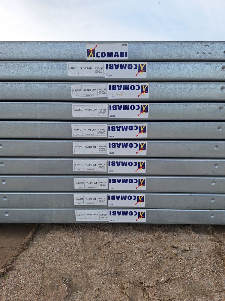 Plateaux d'�chafaudage COMABI ? Neuf 2800 Ch�teau-Renault (37)