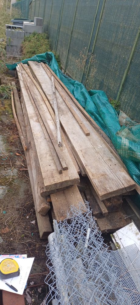 Lot plateaux ma�on et diverses planches 50 Laiz (01)