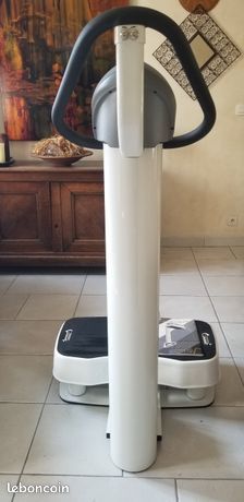 Plateforme vibrante DKN Power Trainer Pro 219 Vins-sur-Caramy (83)