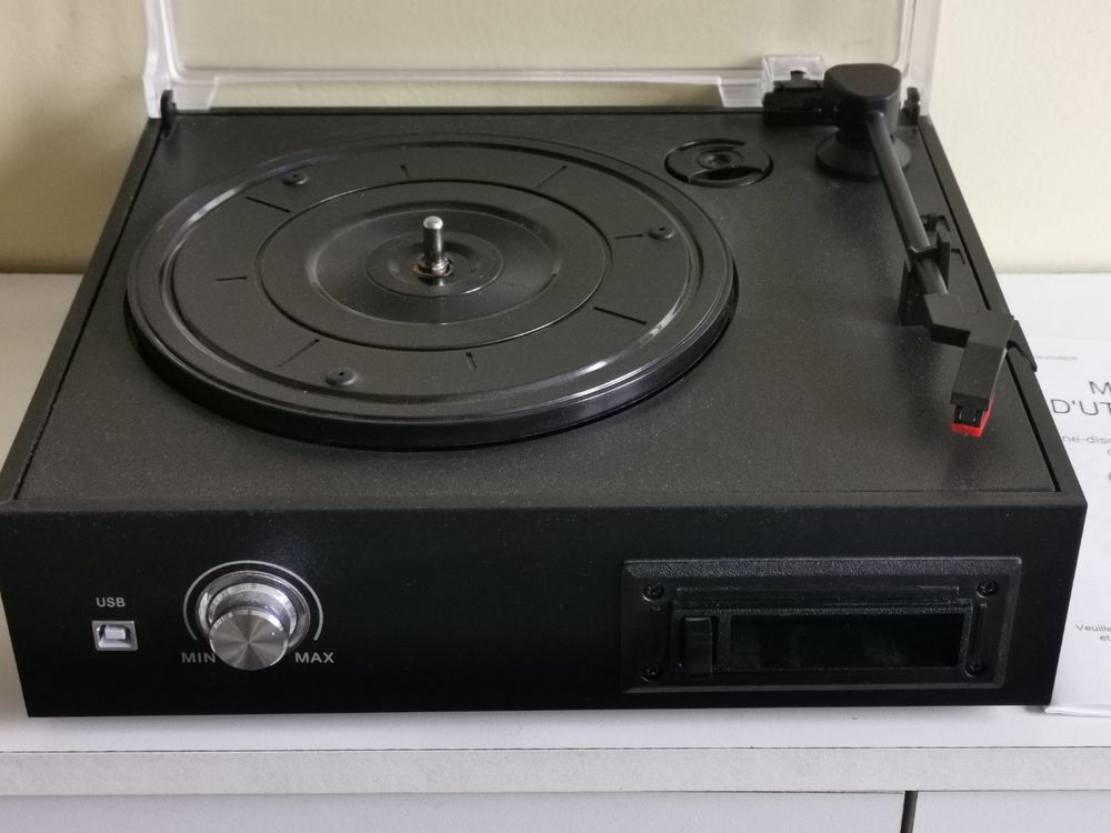 Platine-disque USB noir 30 Nantes (44)