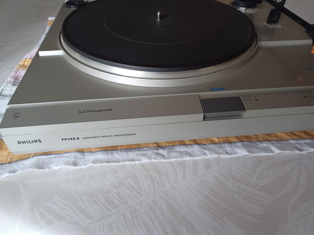 platine Philips FP140A 
70 Saint-Pierre-en-Val (76)