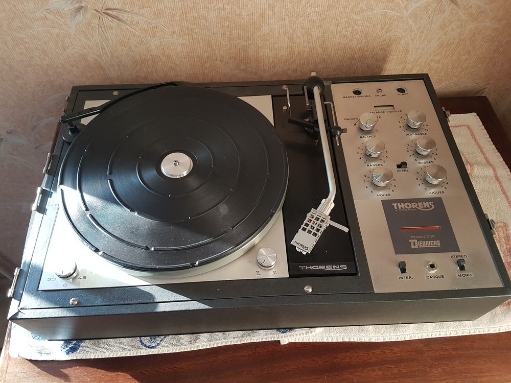 Platine Thorens 220 Saint-Cyr-en-Val (45)