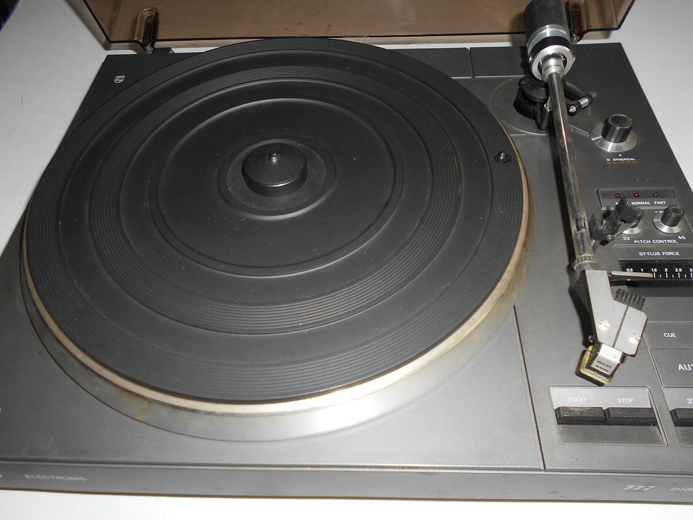 Platine vinyle Philips 40 Vend�me (41)