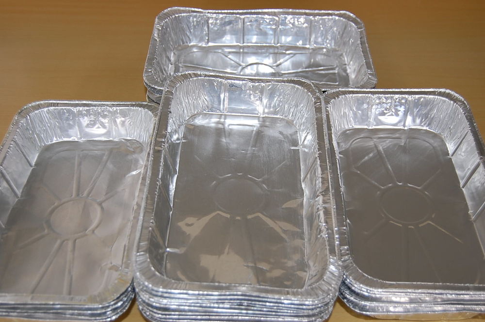 Lot de 8 plats rectangulaires jetables 2 Mouvaux (59)