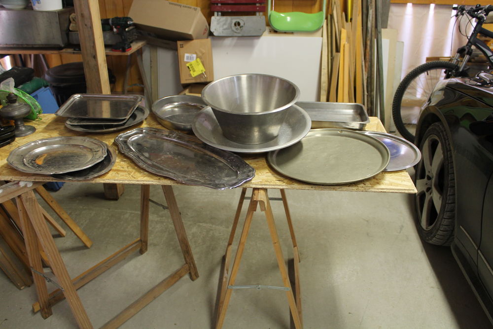 lot de plats 60 Langrolay-sur-Rance (22)