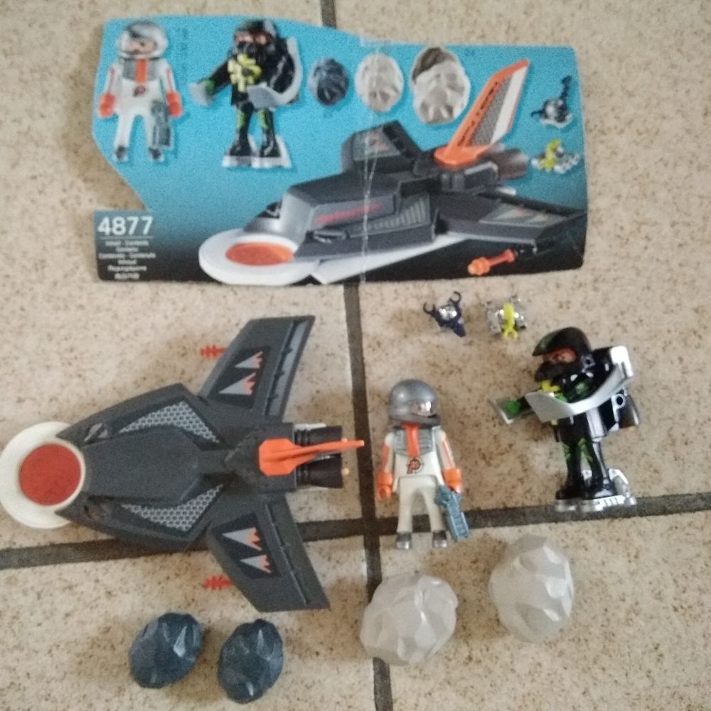 PLAYMOBIL N� 4877 7 Caen (14)