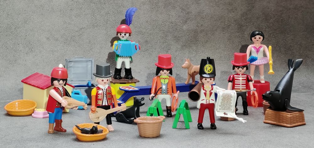 Playmobil le cirque 11 Ferri�res-en-Brie (77)